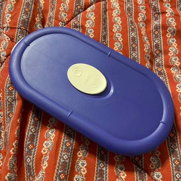 PYREX 2Set Divided Glass Containers w/ Lid - Picture 2 of 6